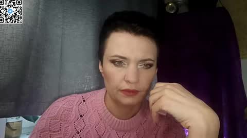 hotmamaqueen234 online show from April 25, 12:19 pm