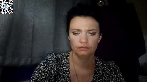 Snapshot of hotmamaqueen234 chatting on June 7, 9:07 pm hotmamaqueen234 online show from June 7, 9:07 pm