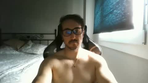 hotman_40_ online show from June 6, 9:03 am