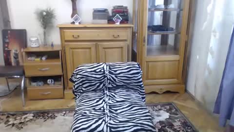 hotmaria73 online show from February 9, 7:16 am