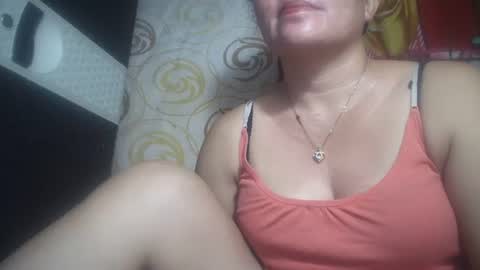 hotmatureladyxxx online show from November 15, 9:43 pm