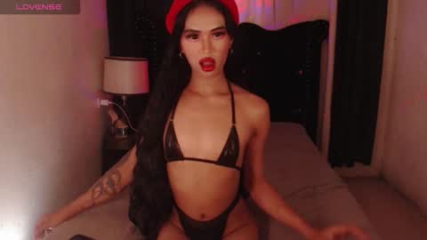 Snapshot of hotmidusatransontop chatting on March 4, 7:03 am hotmidusatransontop online show from March 4, 7:03 am