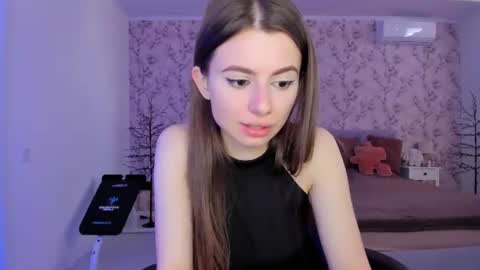 Snapshot of hotmolly_ chatting on July 15, 9:58 am hotmolly_ online show from July 15, 9:58 am