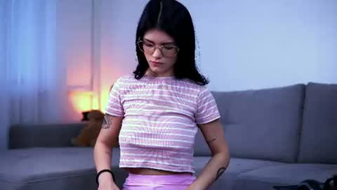 Molly online show from July 13, 3:20 am