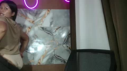 Snapshot of hotmorena_finger chatting on May 15, 11:12 pm Analiza online show from May 15, 11:12 pm