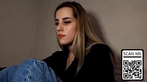 Snapshot of hotmusex chatting on February 13, 4:03 pm hotmusex online show from February 13, 4:03 pm