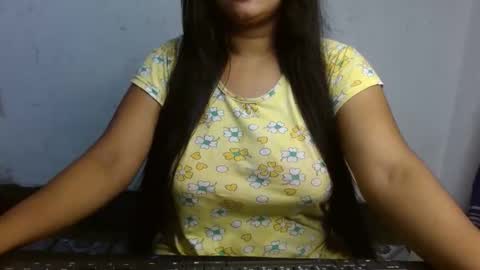 Snapshot of hotmuskan21 chatting on September 17, 5:58 pm Muskan online show from September 17, 5:58 pm