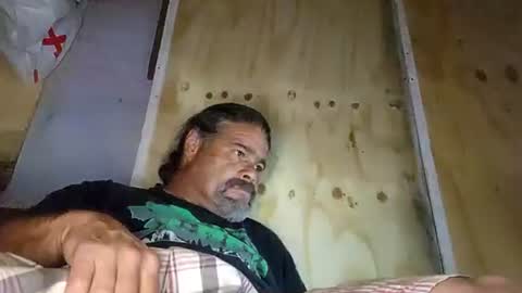 Snapshot of hotnriv13 chatting on April 12, 1:27 pm hotnriv13 online show from April 12, 1:27 pm