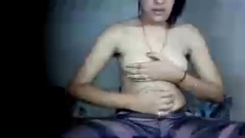 Snapshot of hotnsweetindian chatting on June 15, 6:15 am lola online show from June 15, 6:15 am