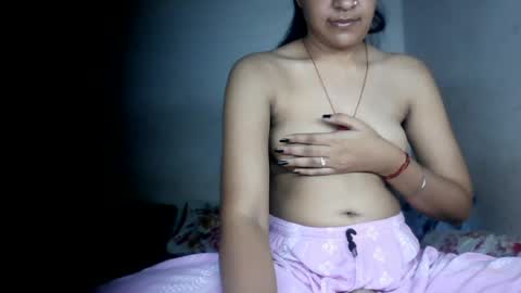 Snapshot of hotnsweetindian chatting on June 24, 1:54 pm lola online show from June 24, 1:54 pm