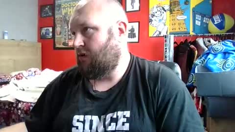 hotrodder323 online show from October 5, 3:27 am