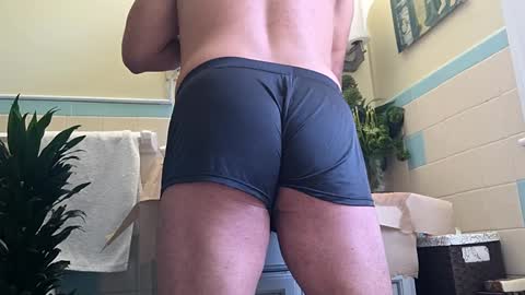 hotrox6942 online show from September 18, 9:39 pm