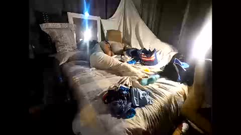 hotrox6942 online show from October 14, 5:30 am