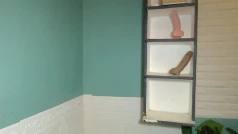 Suzete online show from December 19, 3:41 pm