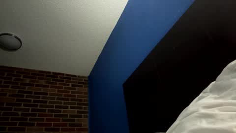 hotsexyclassyhippies online show from October 24, 11:39 am