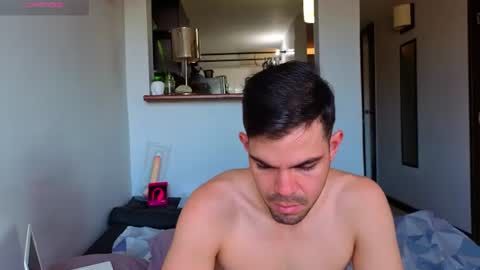Snapshot of hotstud_999 chatting on June 27, 10:26 pm Andres online show from June 27, 10:26 pm