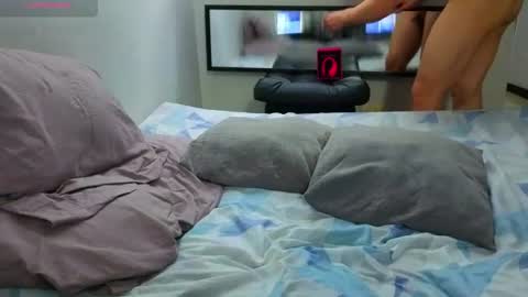 Snapshot of hotstud_999 chatting on July 17, 3:13 am Andres online show from July 17, 3:13 am