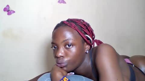 Snapshot of hotsweetass20 chatting on November 29, 9:45 am hotsweetass20 online show from November 29, 9:45 am