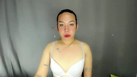 Snapshot of hott_cumforyou chatting on April 24, 9:12 am jelaigrande online show from April 24, 9:12 am