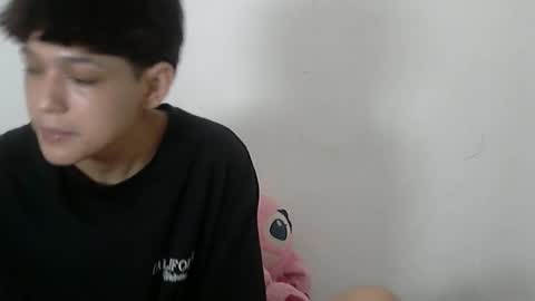 Snapshot of hott_cute69 chatting on January 21, 9:46 am hott_cute69 online show from January 21, 9:46 am