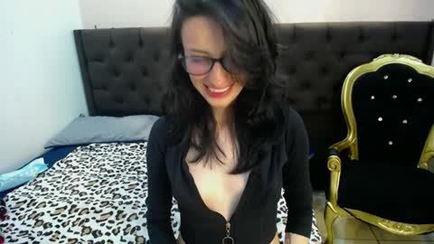HottCandy21 online show from December 27, 8:18 pm