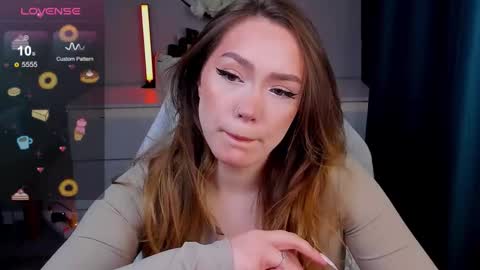 hello Im Eva online show from January 15, 10:09 am