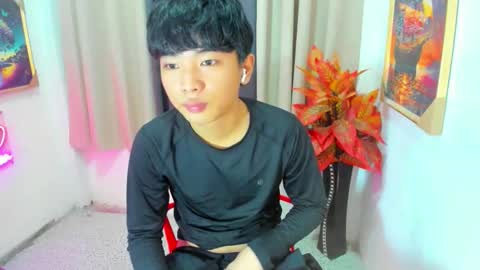 Snapshot of hottestloues chatting on March 14, 8:53 am hottestloues online show from March 14, 8:53 am