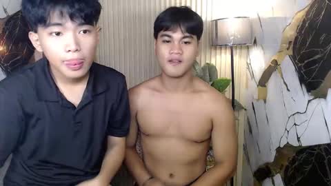 hottestloues online show from May 22, 5:18 pm