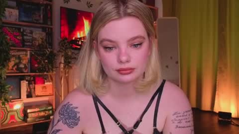 Jane  online show from April 3, 9:51 am