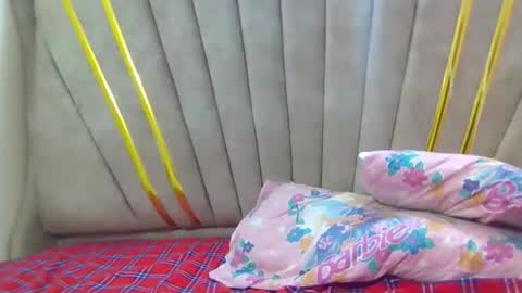 hottie_mammy online show from December 2, 7:25 am