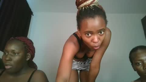 hottie_mistie online show from May 18, 7:14 am