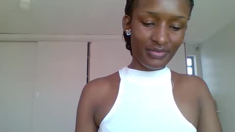 Snapshot of hottierue8 chatting on September 26, 5:44 am rue online show from September 26, 5:44 am