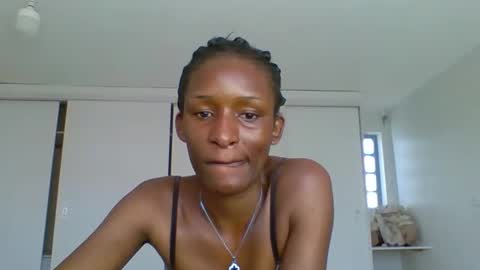 Snapshot of hottierue8 chatting on September 27, 6:40 am rue online show from September 27, 6:40 am