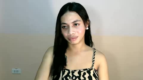 Snapshot of hottiescummerx chatting on December 1, 4:29 pm N I C A online show from December 1, 4:29 pm