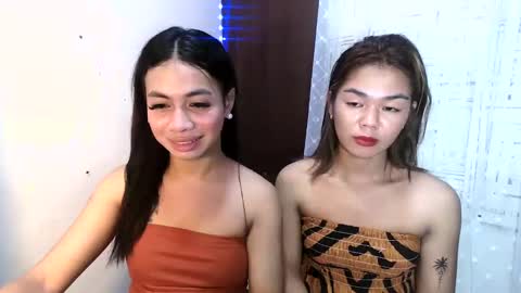 Snapshot of hottiescummerx chatting on December 16, 5:59 am N I C A online show from December 16, 5:59 am