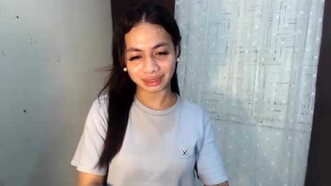 Snapshot of hottiescummerx chatting on December 24, 6:11 am N I C A online show from December 24, 6:11 am