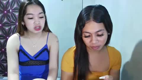 Snapshot of hottiescummerx chatting on February 4, 3:57 pm N I C A online show from February 4, 3:57 pm