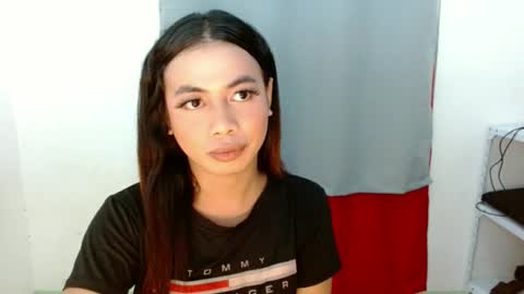 Snapshot of hottiescummerx chatting on October 3, 10:34 am N I C A online show from October 3, 10:34 am