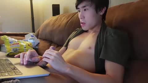 Snapshot of hottiewithabody101 chatting on September 15, 9:42 am hottiewithabody101 online show from September 15, 9:42 am
