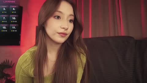 hottpeachh online show from December 13, 7:53 pm