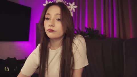 hottpeachh online show from December 17, 4:02 pm