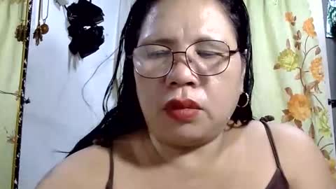 hottycrissy4u online show from May 25, 12:33 pm