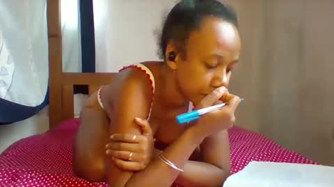 Snapshot of hottyfgirl chatting on February 22, 6:50 am HottyFGirl online show from February 22, 6:50 am