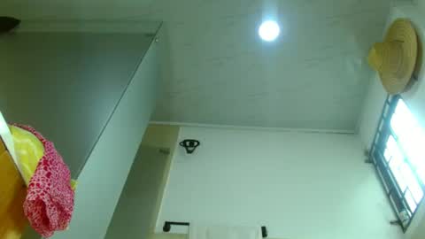 Snapshot of hottymilf69xxx chatting on June 20, 5:38 pm Mary online show from June 20, 5:38 pm