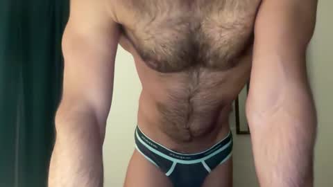 Snapshot of hotundercity chatting on March 27, 7:02 pm hotundercity online show from March 27, 7:02 pm