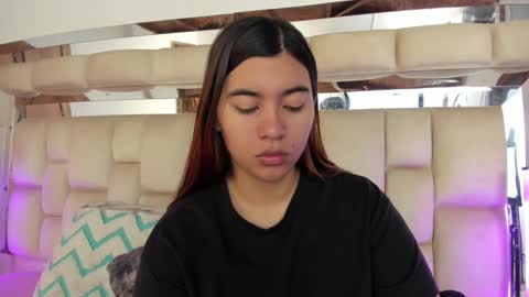   online show from January 15, 1:16 pm