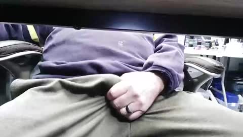 Snapshot of hotwheelsguy2 chatting on November 9, 2:48 pm Madmedic online show from November 9, 2:48 pm