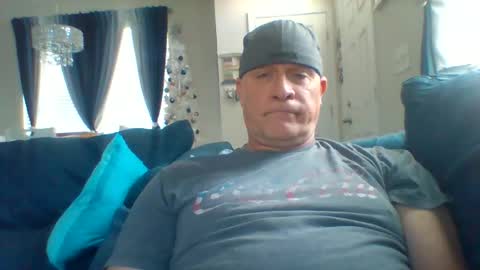 hotyummycock69 online show from November 25, 4:18 pm