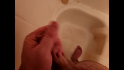 Snapshot of hourpower420 chatting on January 1, 12:33 pm hourpower420 online show from January 1, 12:33 pm