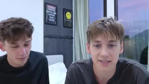 howardkottam online show from October 14, 11:22 am